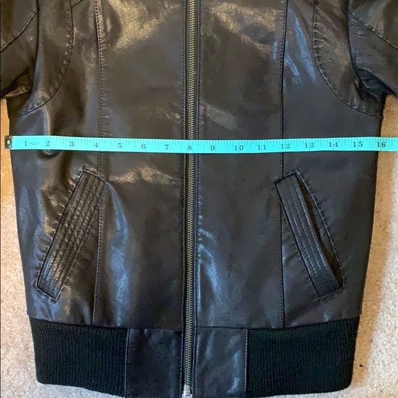 Danier Leather Jacket - Picture 9 of 9